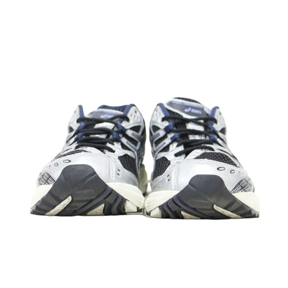 26春夏 ゲルニンバス メッシュ スニーカー / GEL-NIMBUS 10.1 1203A543 / ランニングシューズ ローカット オープンメッシュ クッション ボリュームソール