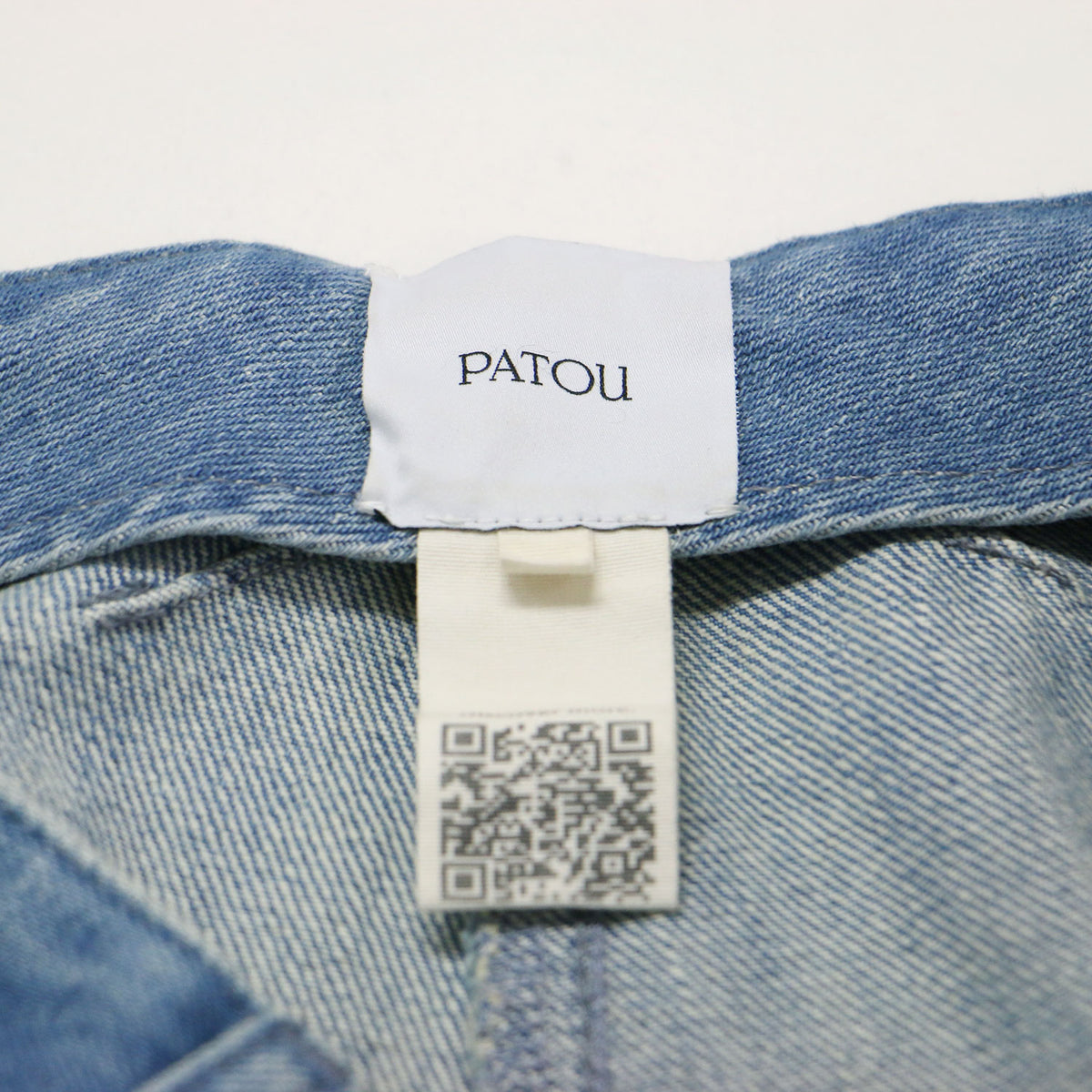 24春夏 アイコニックデニムパンツ / TR003 0008 / クロップド丈 ストレート センタープレス 折り返し メタルボタン コットン ウォッシャブル