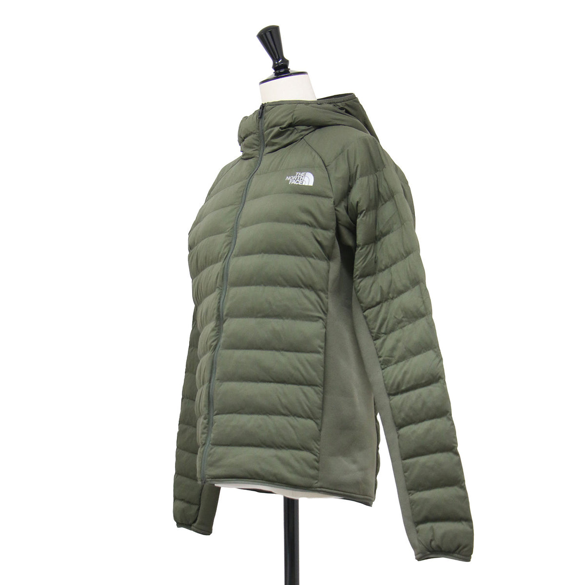 レッドランフーディ NYW82173 / Red Run Hoodie ジャケット ブルゾン フード付き 中わた ナイロン