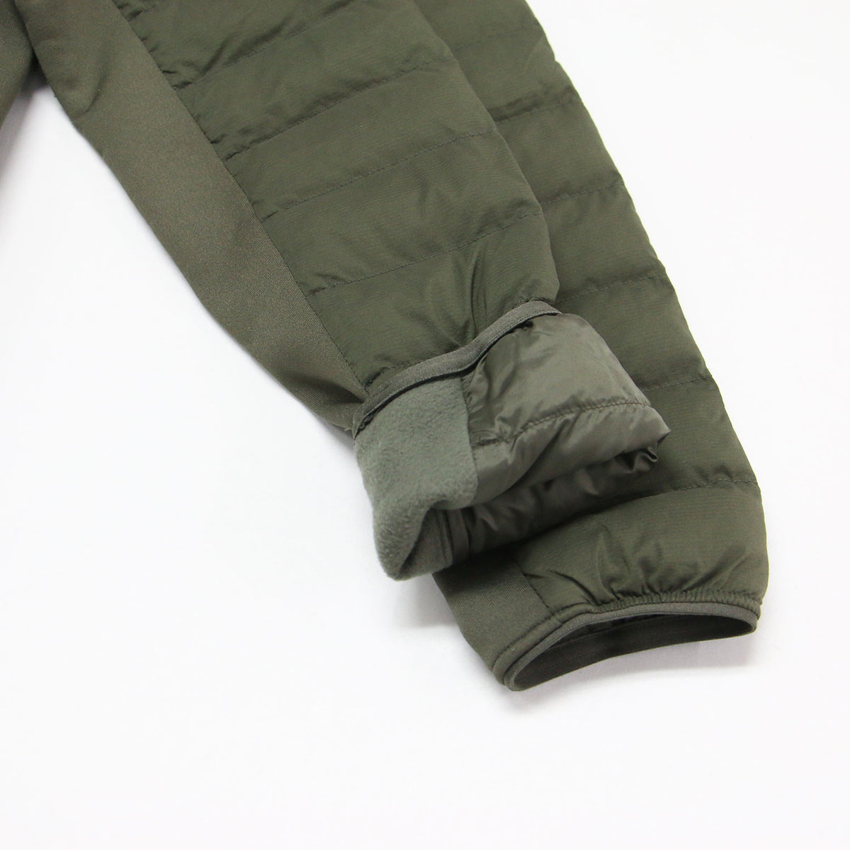 レッドランフーディ NYW82173 / Red Run Hoodie ジャケット ブルゾン フード付き 中わた ナイロン