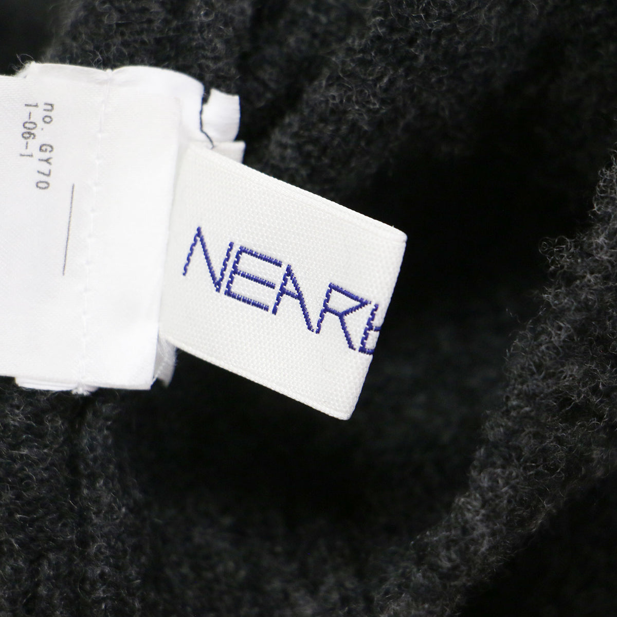 23秋冬 タートルネック スリット ニット / TURTLE NECK SLIT KNIT 23080923001330 / プルオーバー ショート丈 長袖 ウール
