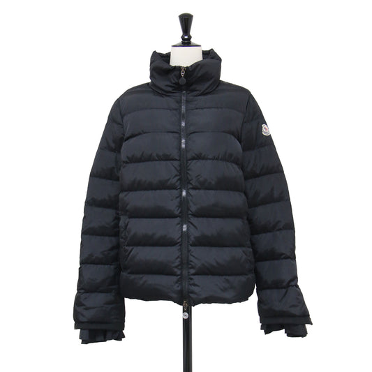 × sacai SEIRA ダウンジャケット / 1209S4697805 53103 / ブルゾン ショート丈 スタンドカラー フリル ラッフル ティアード
