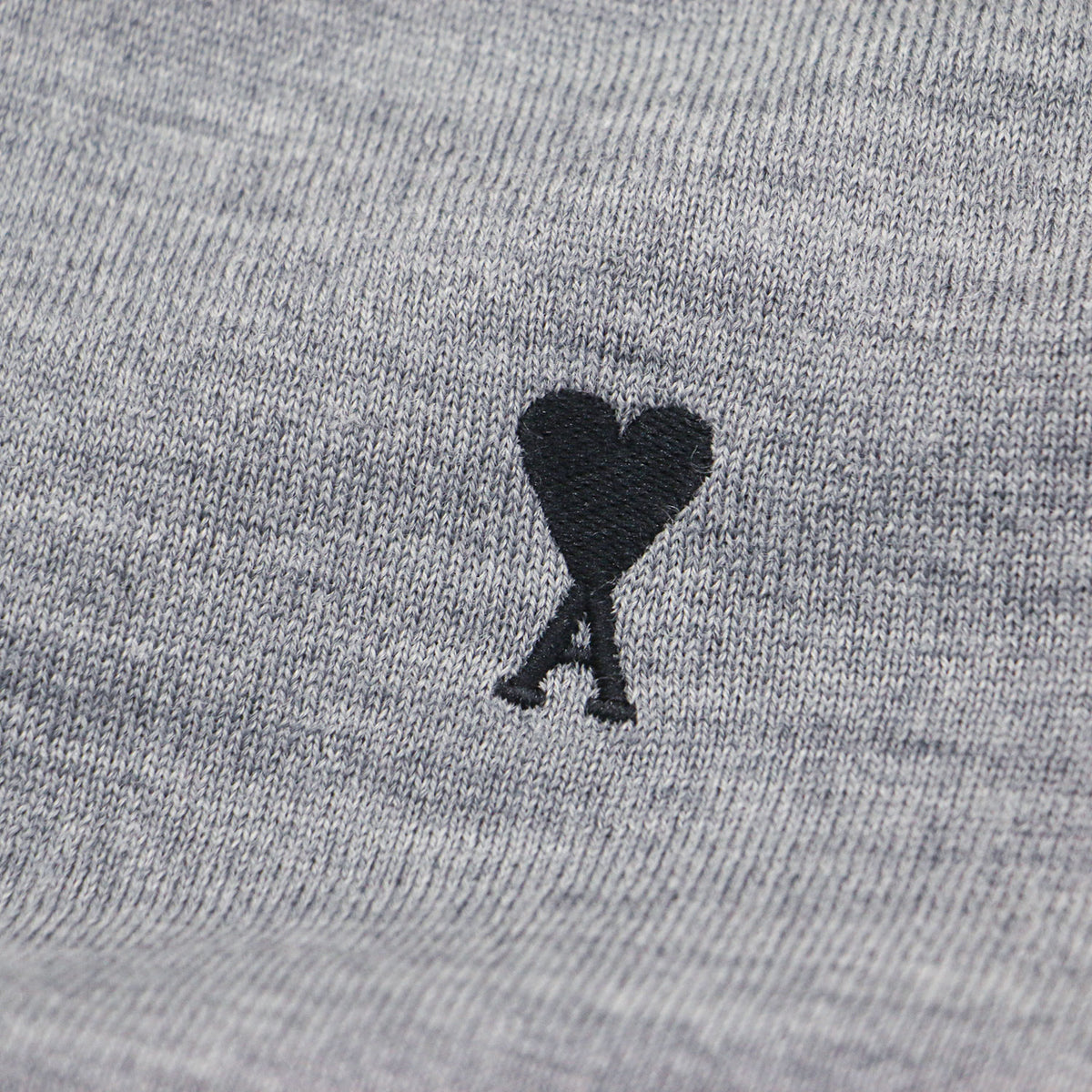 26春夏 ショートスリーブ カーディガン / Ami De Coeur FKC387.KN0039.0504 / 半袖 クルーネック ボクシー ハートロゴ 刺繍 ウール