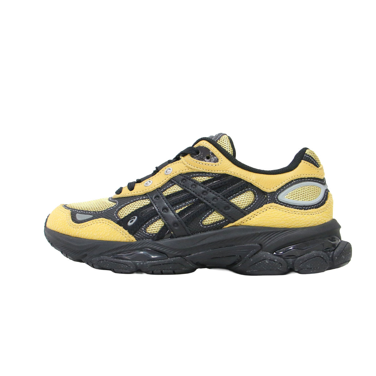 × HAL STUDIOS GL―NYC2.0 SSHS / 1203A896.750 SULPHUR BLACK / ローカット レースアップ スエード メッシュ スニーカー