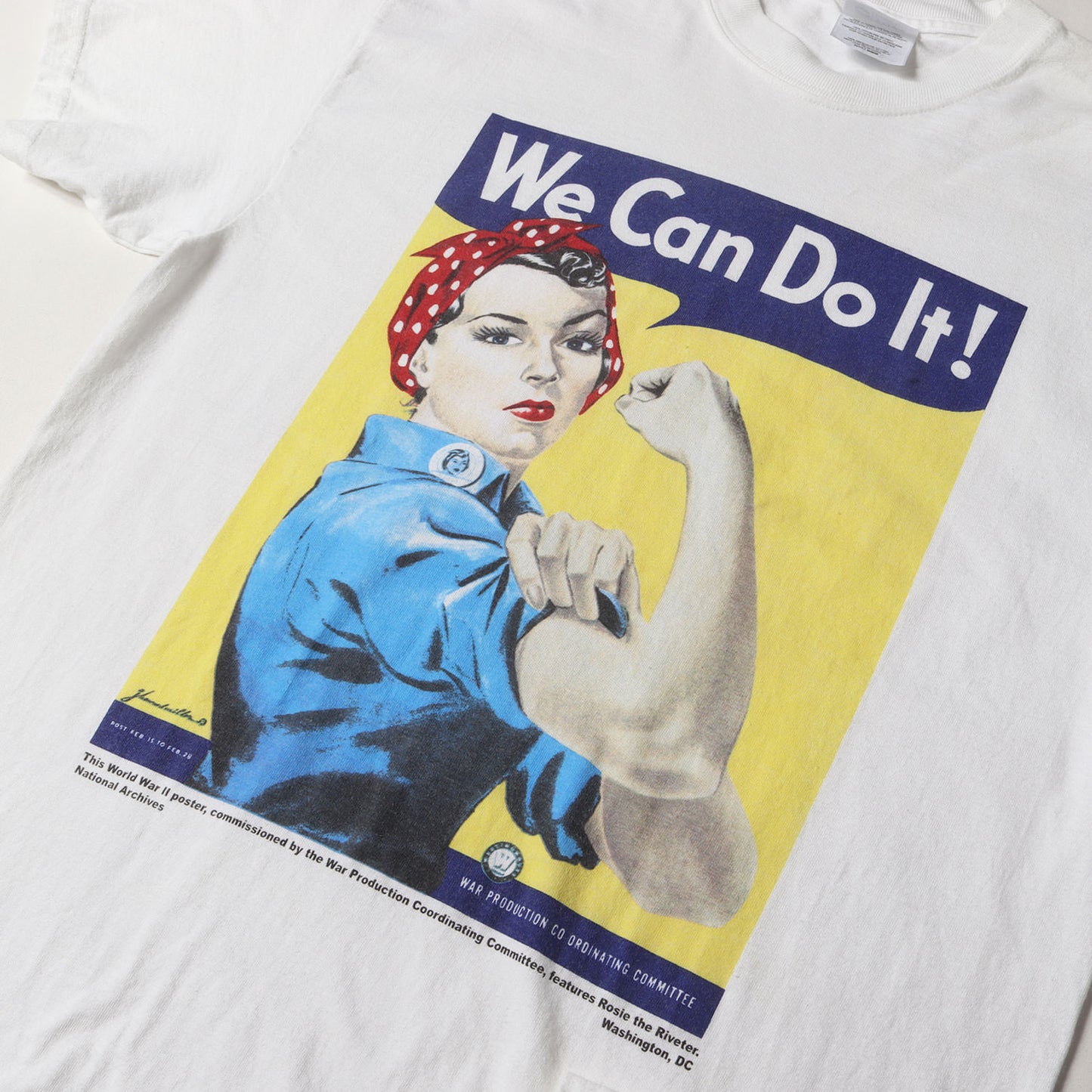00s We Can Do It プロパガンダ ポスター Tシャツ / ドミニカ製 PORT and COMPANY