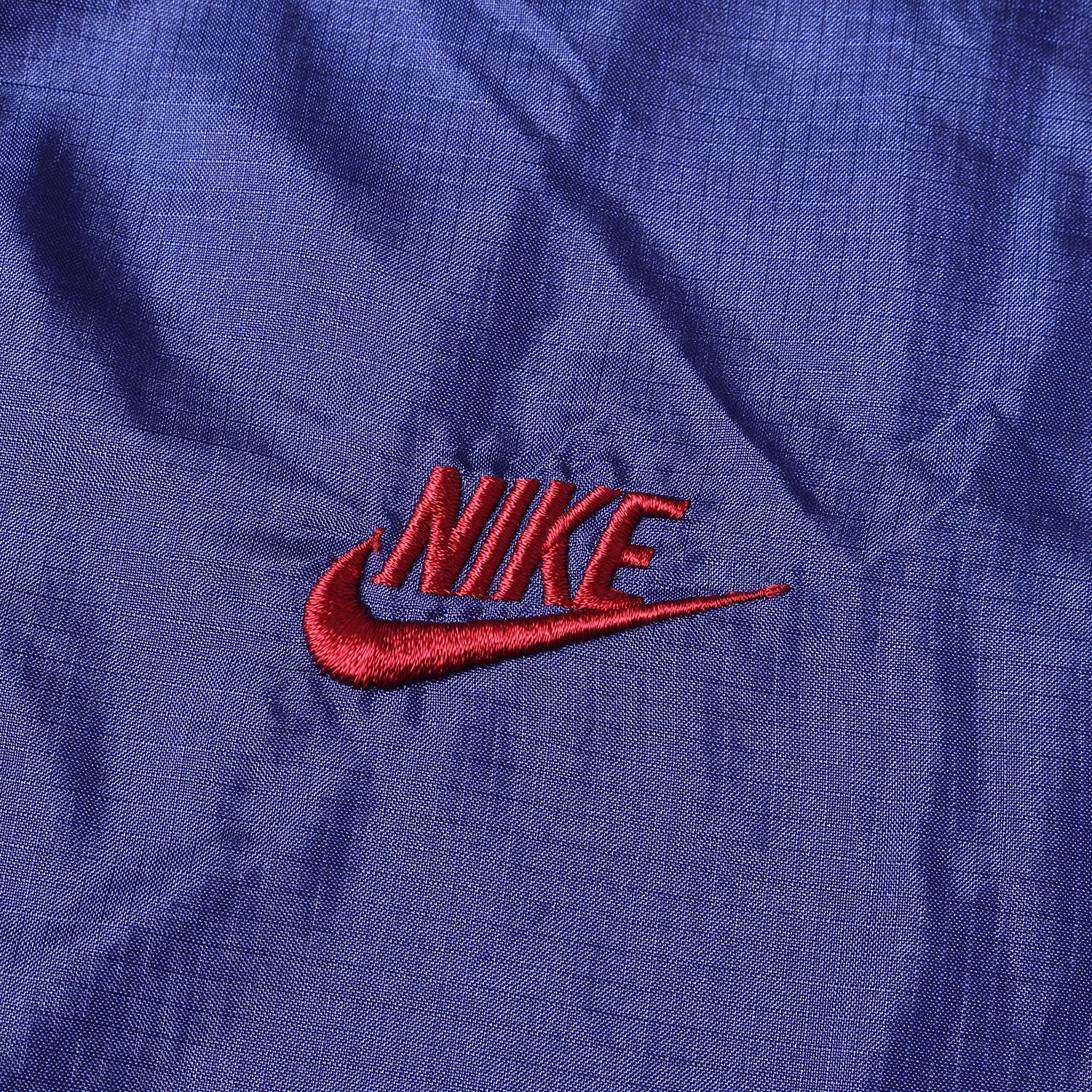 NIKE / vintage (ナイキ ヴィンテージ) 90s スウッシュ刺繍 ハーフジップ ナイロン トレーニングジャケット / 90年代 銀タグ  - ブランド古着の通販・買取 | BEEGLE by Boo-Bee