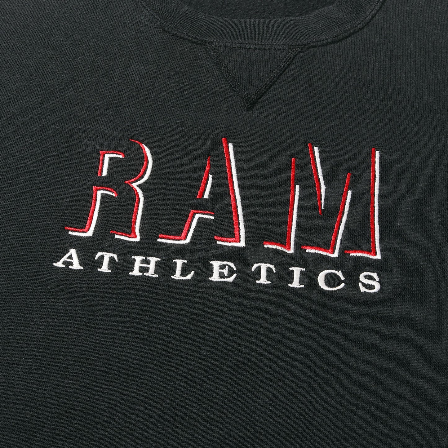 00s アスレチックチーム 刺繍 前V セットイン スウェットシャツ / メキシコ製 Russell