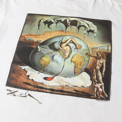 [新人類の誕生を見つめる地政学の子供] 90s Salvador Dali アートプリント Tシャツ / USA製 サルバドール・ダリ